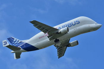 Airbus_A300-600ST_Airbus_Industries_(AIB)_-Join_us-_Beluga_3_F-GSTC_-_MSN_765_(9741143612).jpg